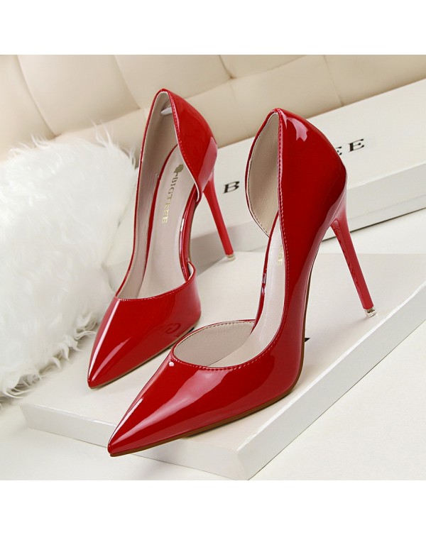 638-5 Korean Version Of Fashionable And Minimalist High Heels, Patent Leather, Shallow Cut Pointed Hollow Out, Sexy And Slimming High Heels, Single Shoe