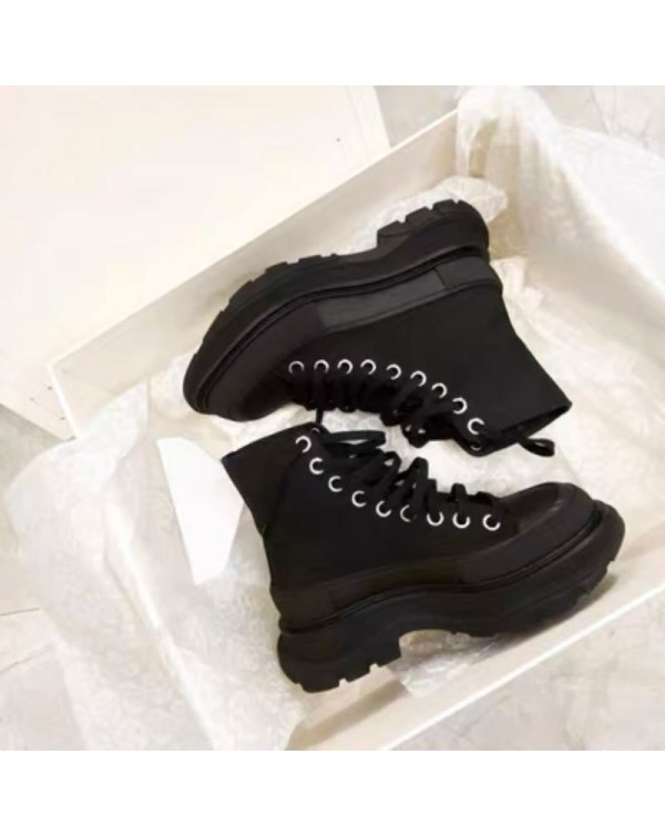 2023 Spring/Summer New McQueen Canvas Shoes Genuine Leather Versatile Lace Up Small White Shoes Women's Matsuke Thick Sole Elevated Couple Shoes