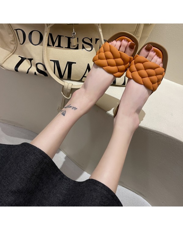 Summer New Style Sandals And Slippers Women's Versatile Anti Slip Slippers Women's Slippers Beach Sandals Women's Fashion Outwear Wholesale